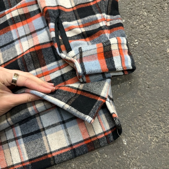 Levi’s Wool Plaid Shacket Mens Large Red Blue Outdoor Hunting Flannel Jacket - Picture 11 of 11